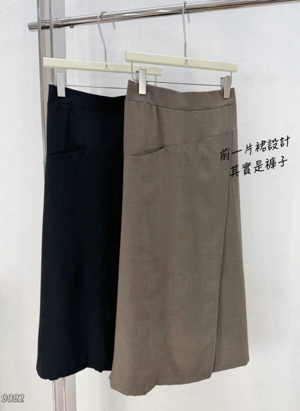修身顯瘦一片式 剪裁裙褲