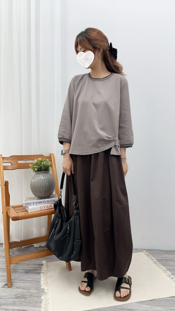 小設計感側下釦織帶邊上衣